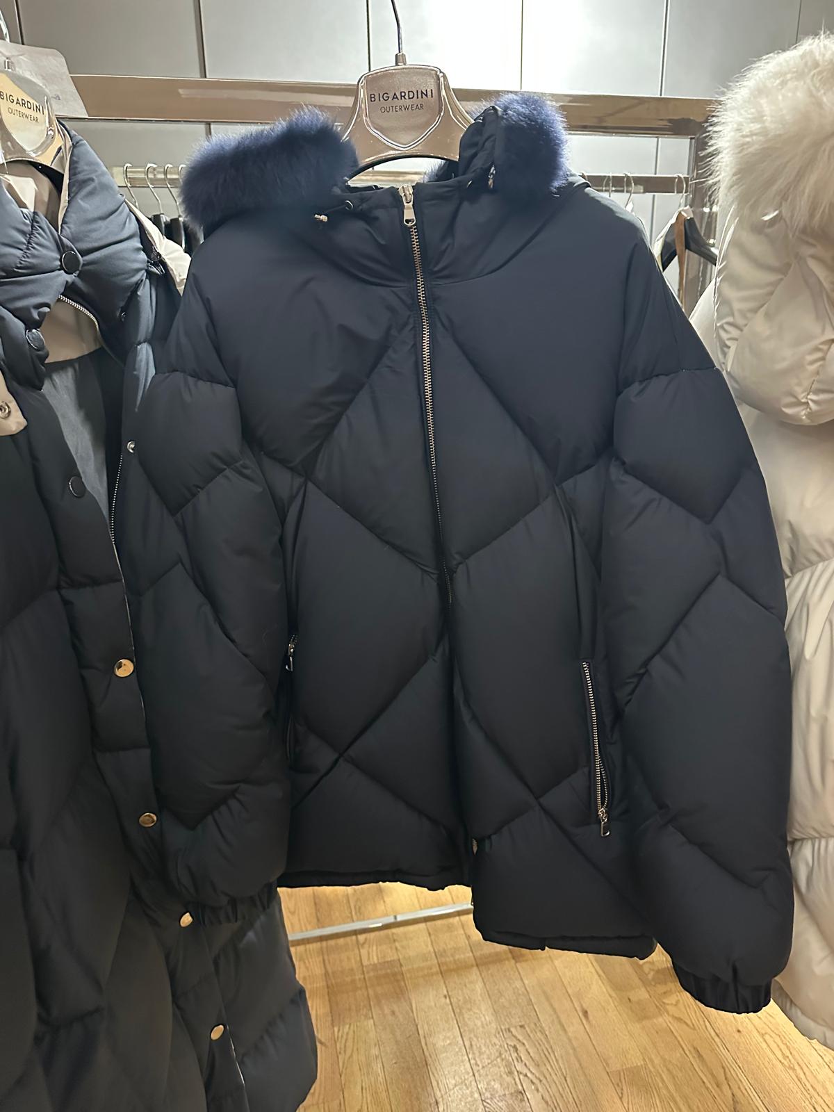 Lightweight Hooded Down Jacket - Navy